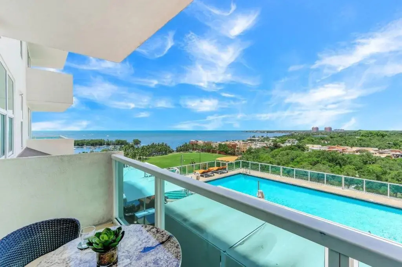 iCoconutGrove Vacation Rentals