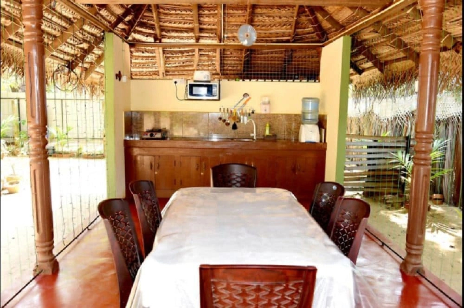 Naval Beach Rest Inn