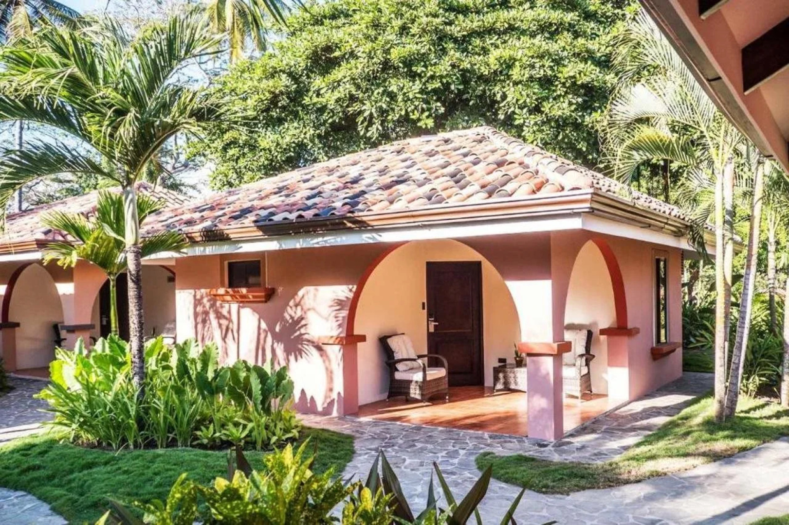 Sunset Del Mar Resort