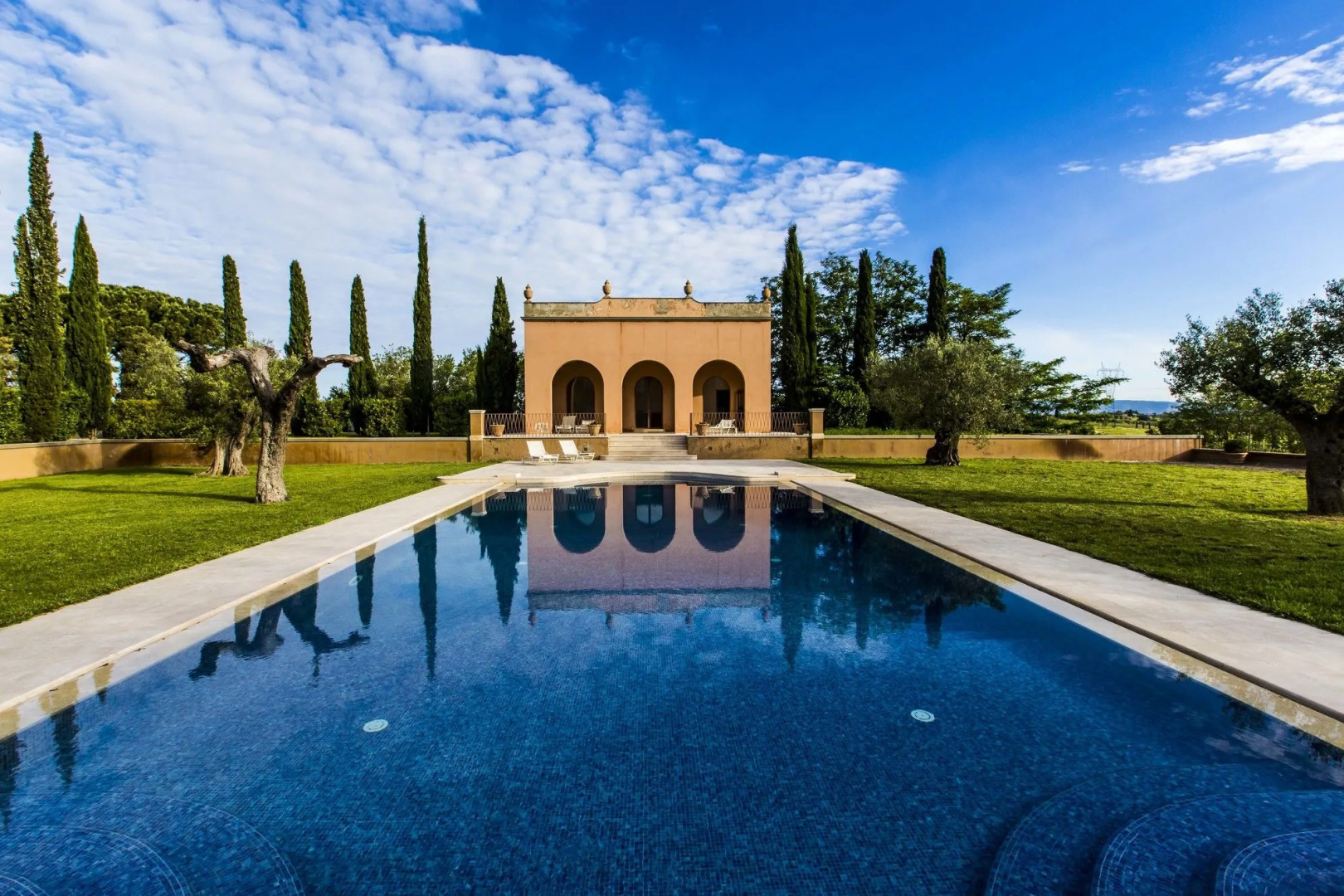 Villa Loggio Winery and Boutique Hotel