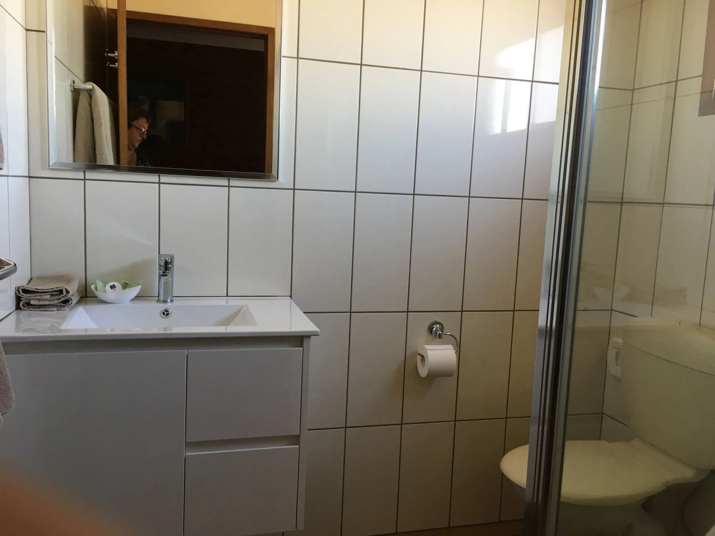 AAt 28 Goldsmith Motel