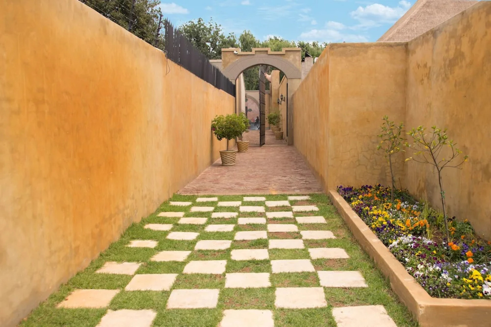 The Three Countries Estate