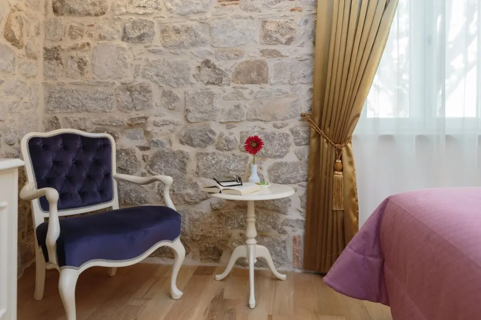 Priska Med Luxury Rooms