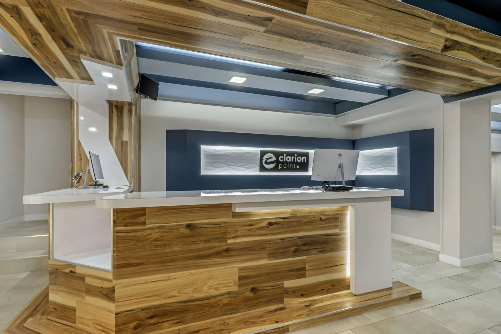 Clarion Pointe Tampa-Brandon Near Fairgrounds and Casino