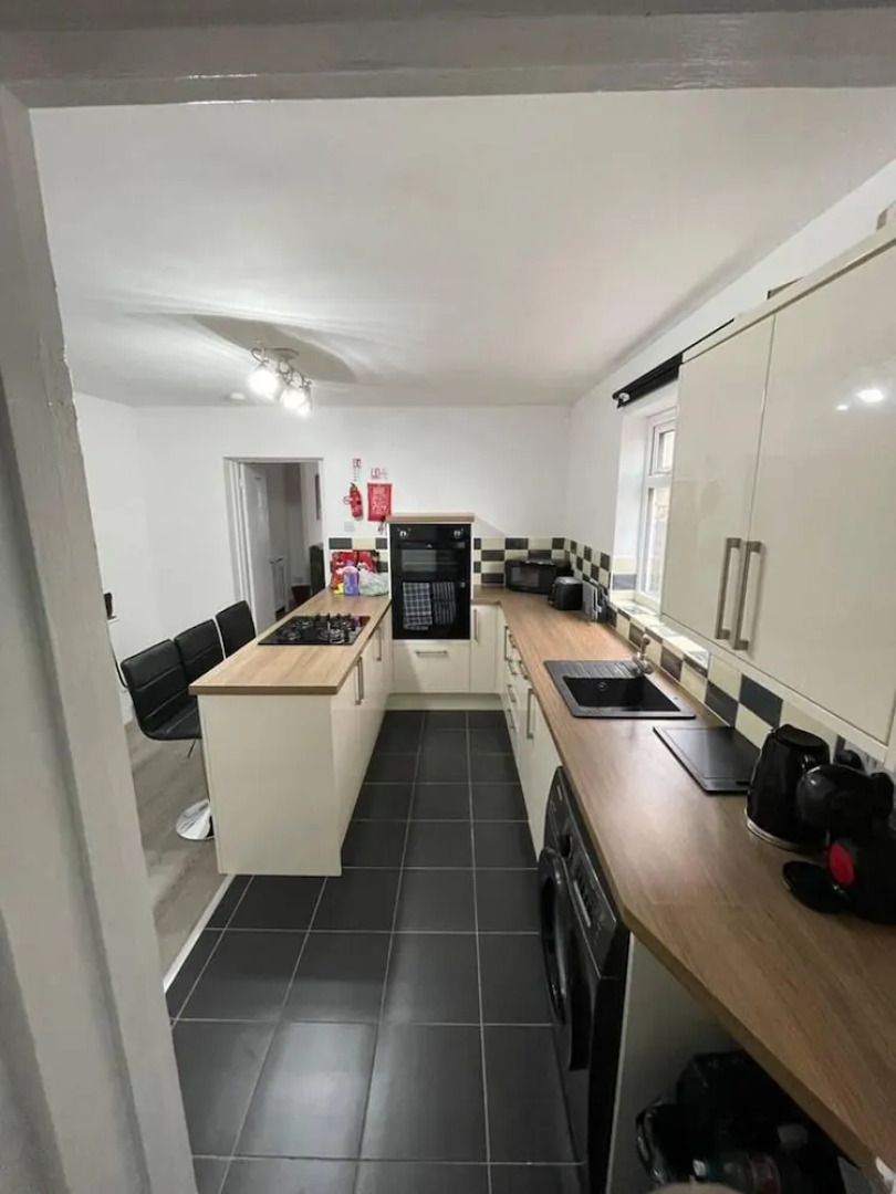 Luxury Spacious 2-bed House in Brentwood Essex