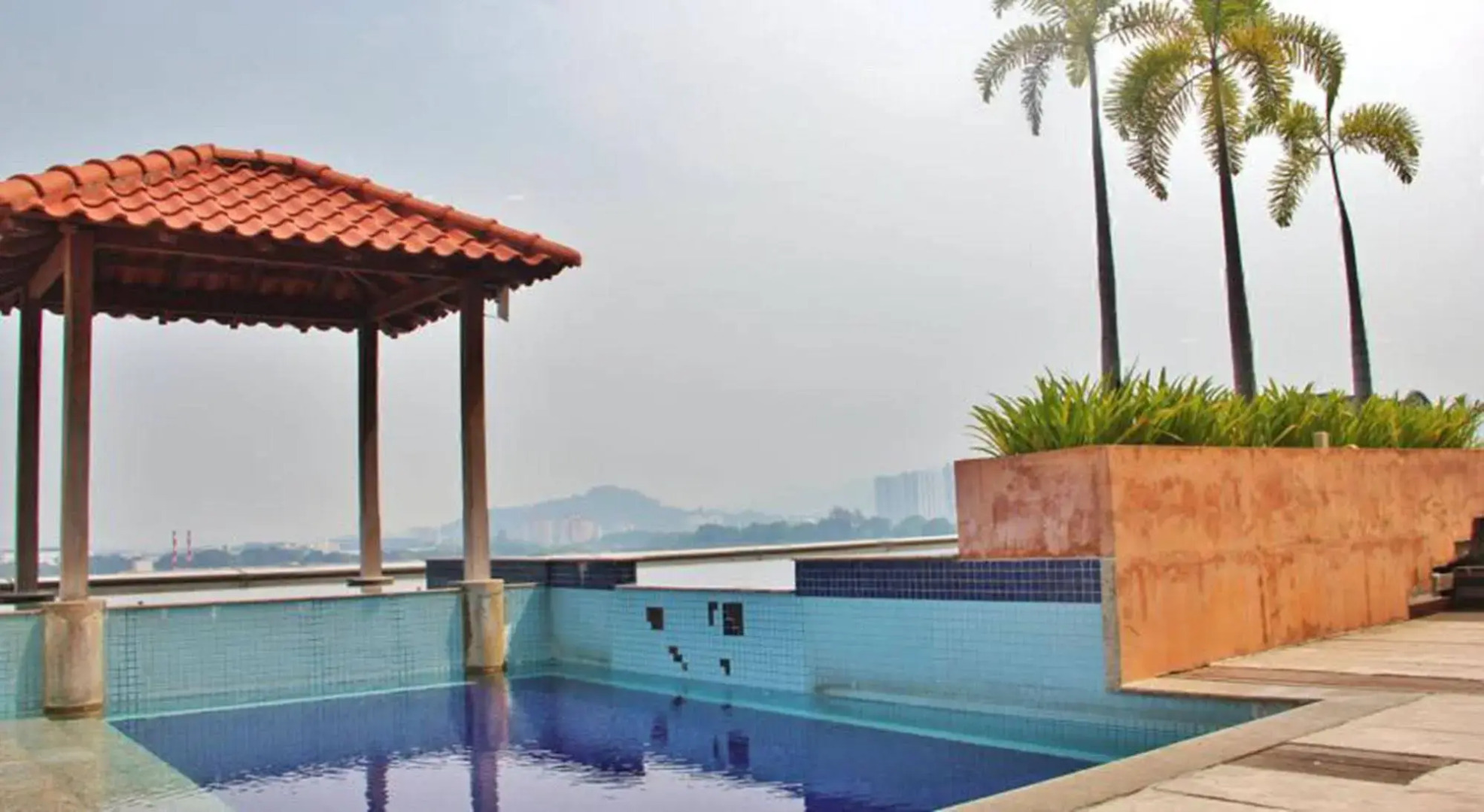 The Krystal Suites, Penang