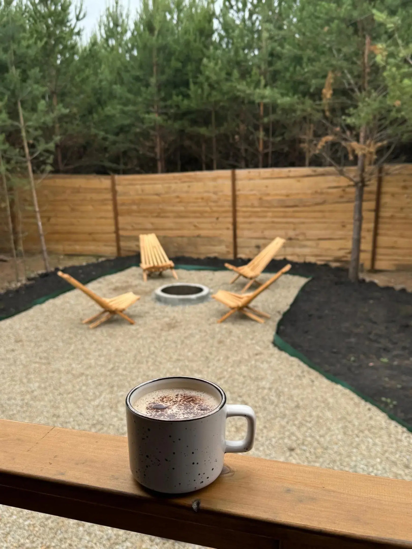 Это БАZA (БАЗА)