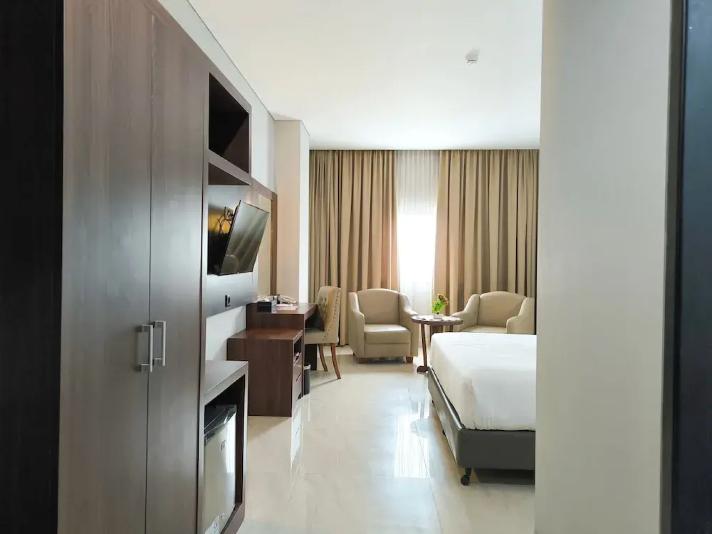 Rylich Panorama Hotel