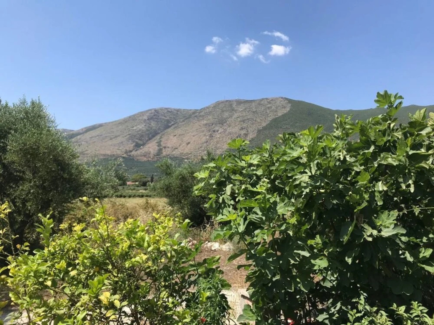 2-bed House in Alykes With Mountain Views