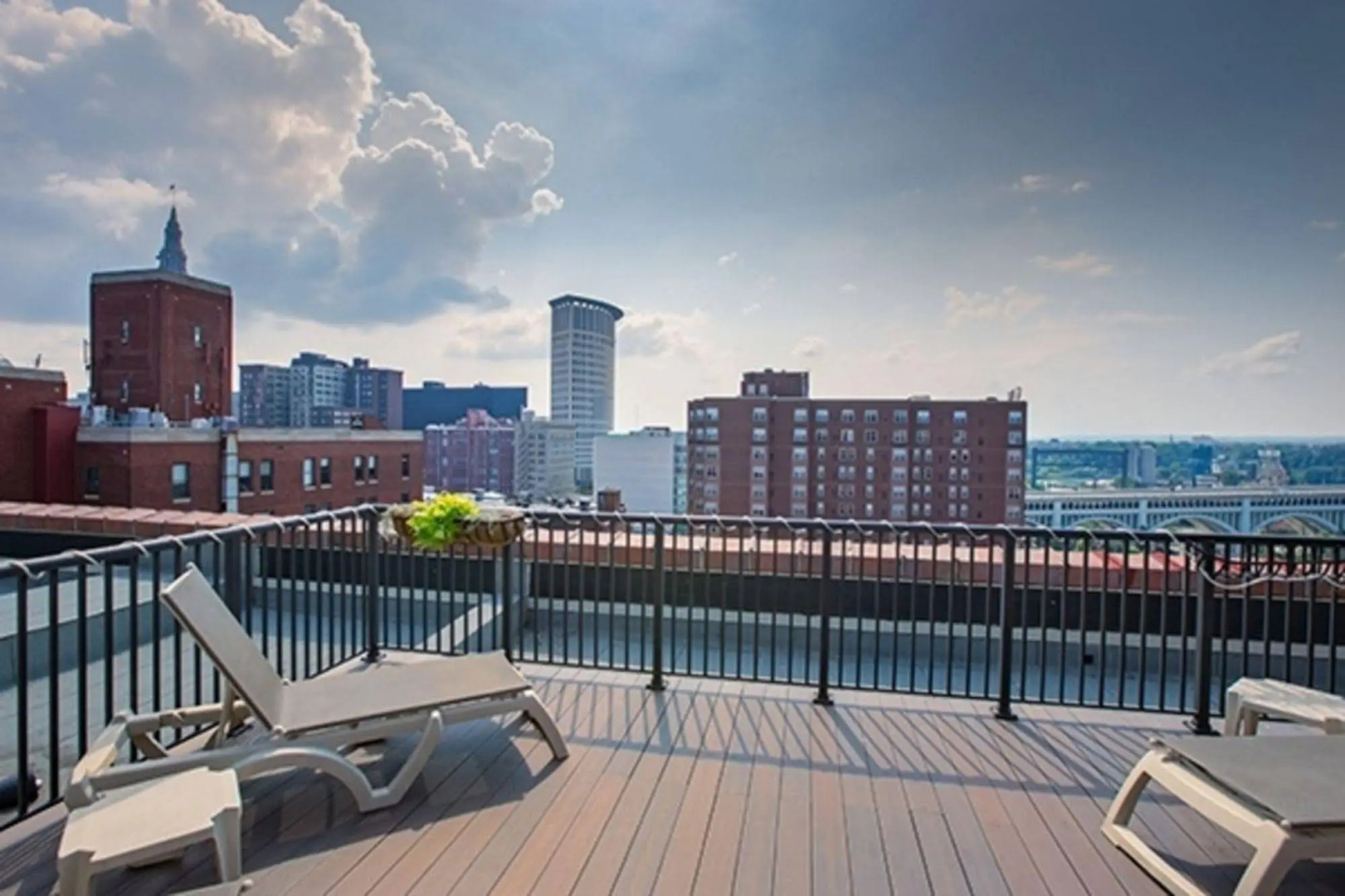 Bridgestreet at the Bingham