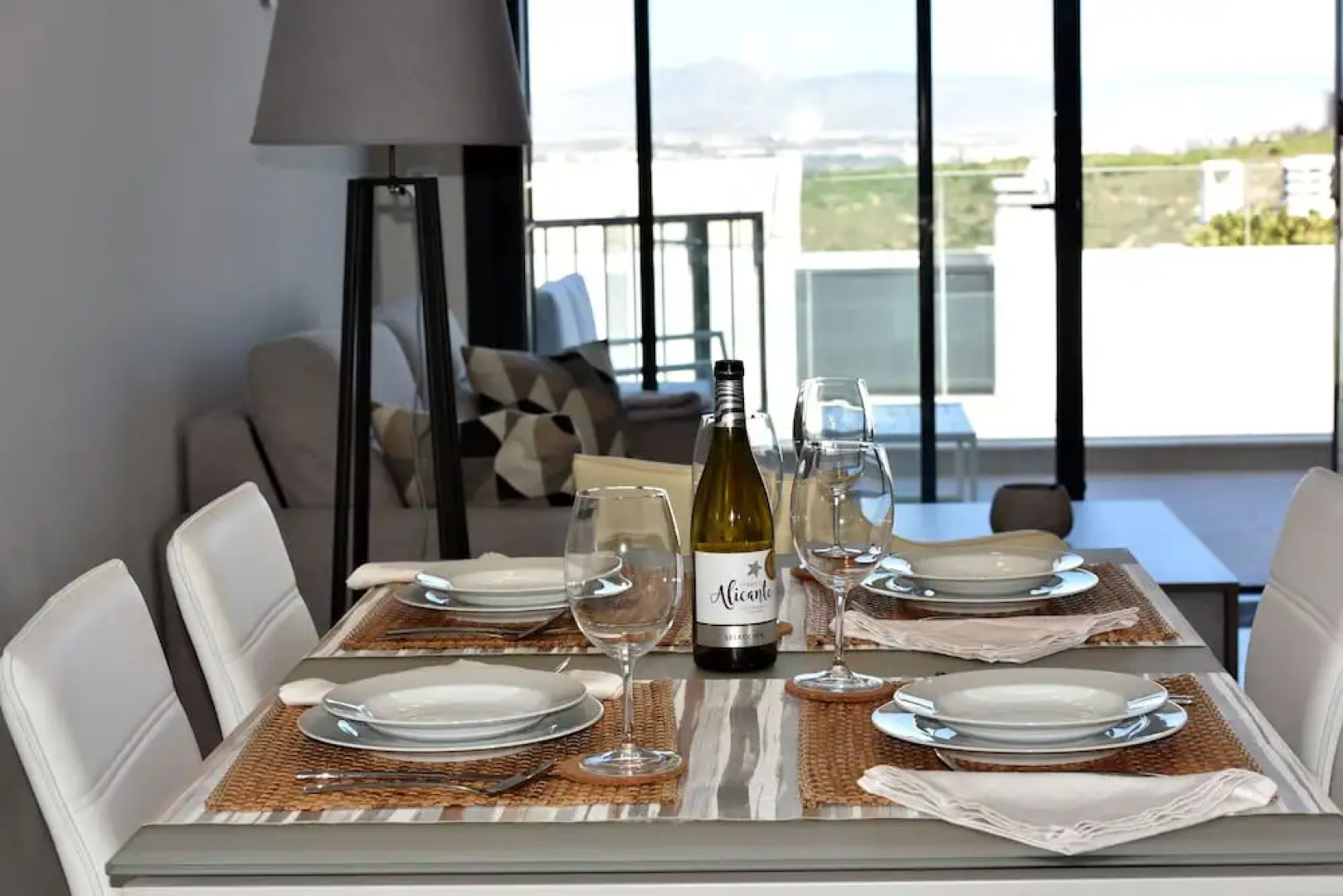 Luxury Apartment on the Beach with Pool 6