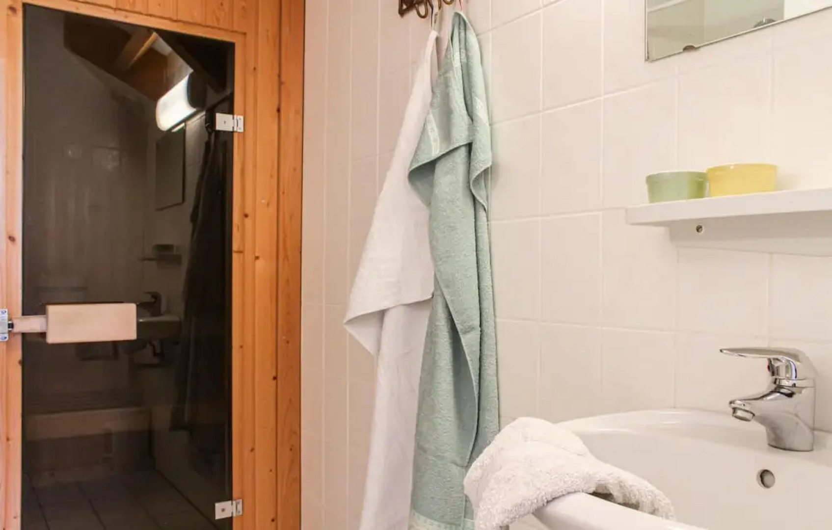 Stunning Home in Kamperland With 4 Bedrooms, Sauna and Wifi