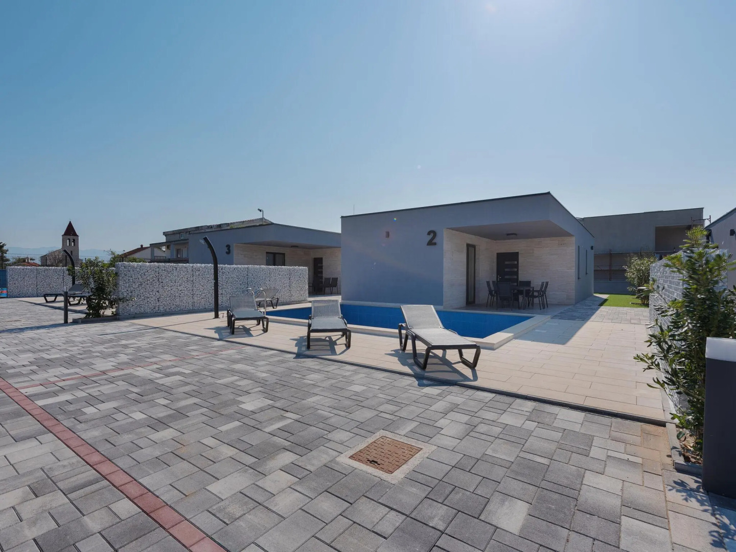 Unwind in Island Bliss