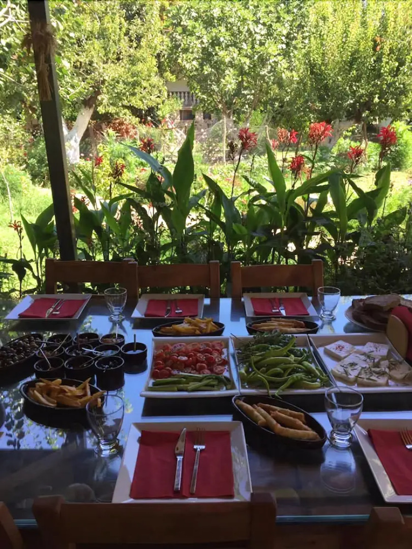 Pyramid Boutique Hotel