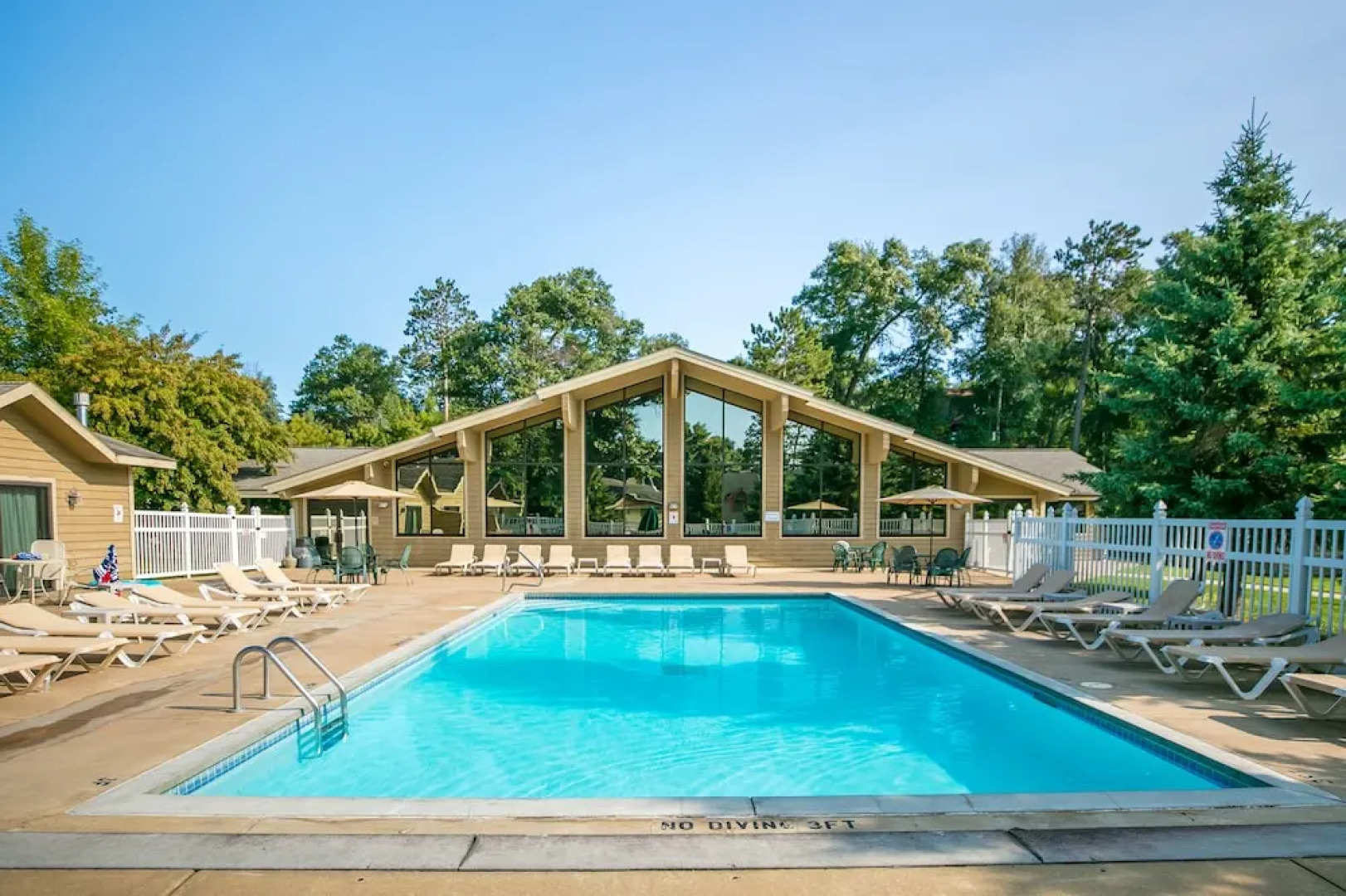 Kavanaugh's Sylvan Lake Resort