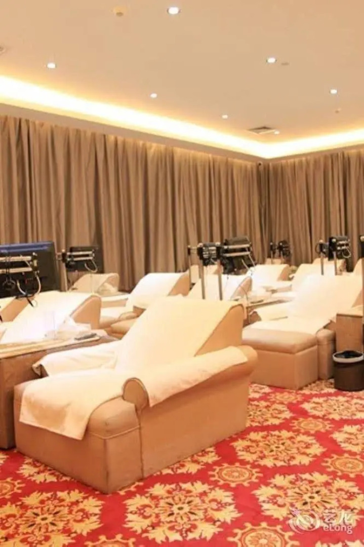 Nanjing Zifeng Suoshi Holiday Hotel