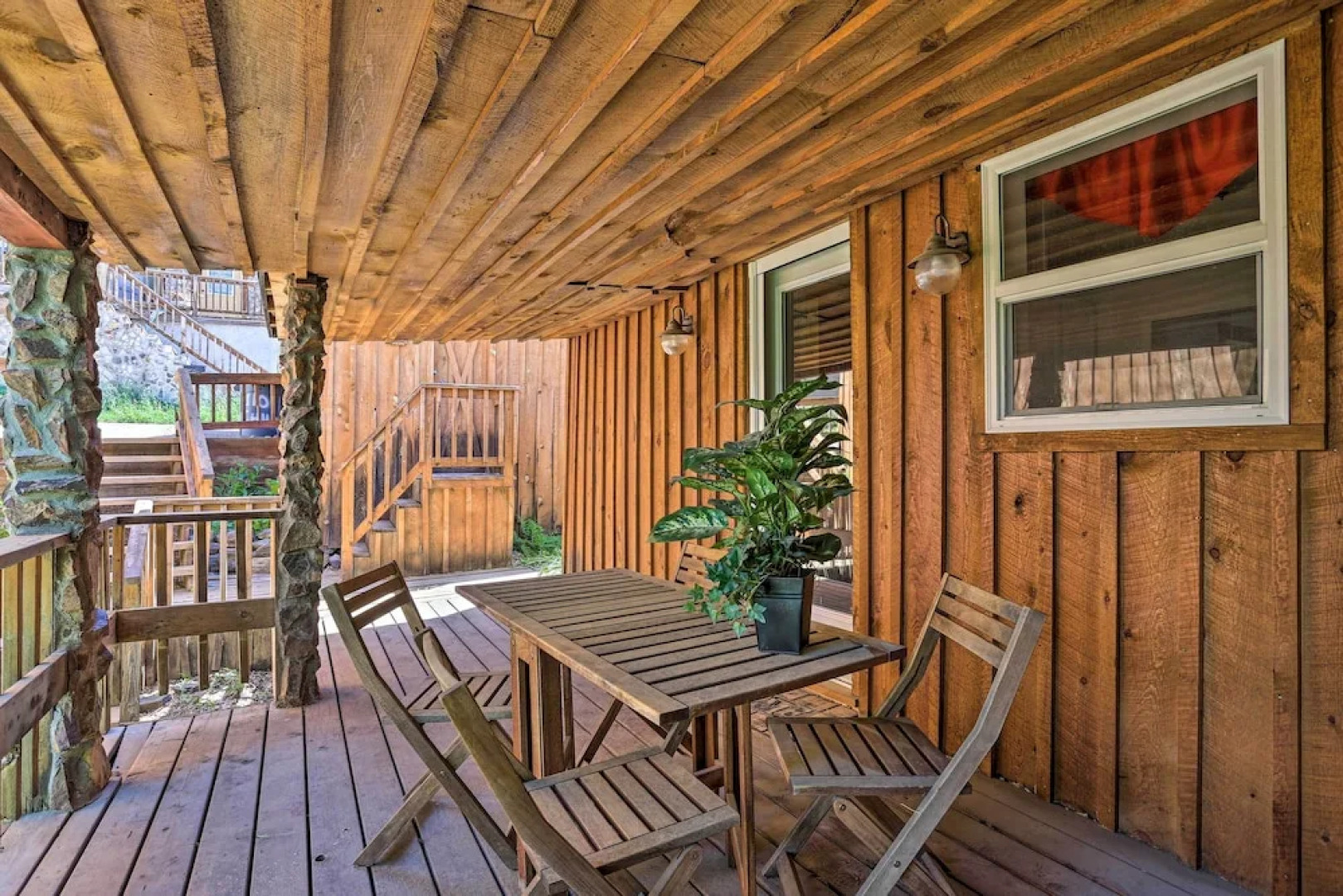 Cozy Black Hills Cabin w/ Deck ~ 3 Mi to Deadwood!