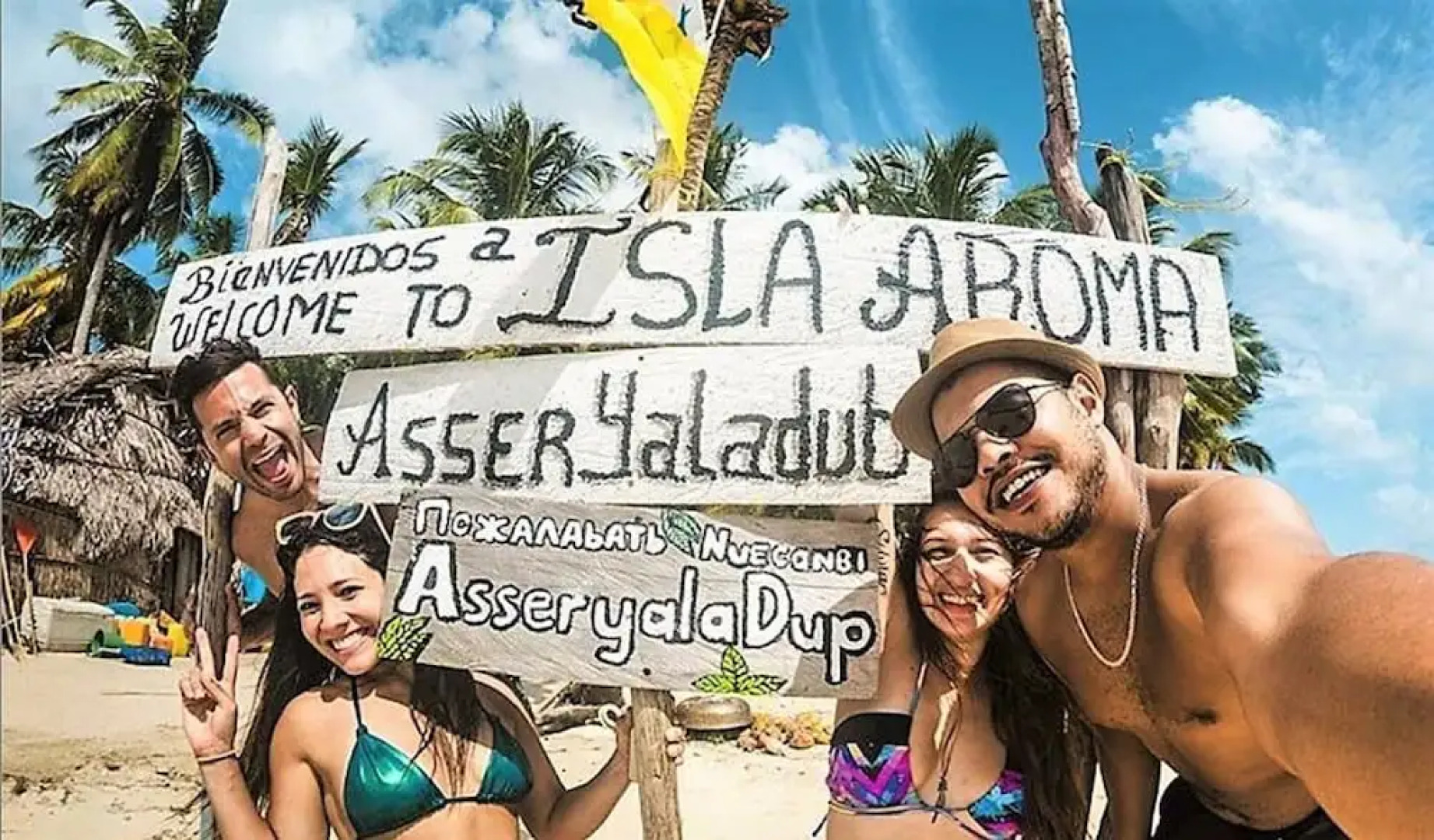 Cabins in Asserya Island - San Blas paradise - meals included