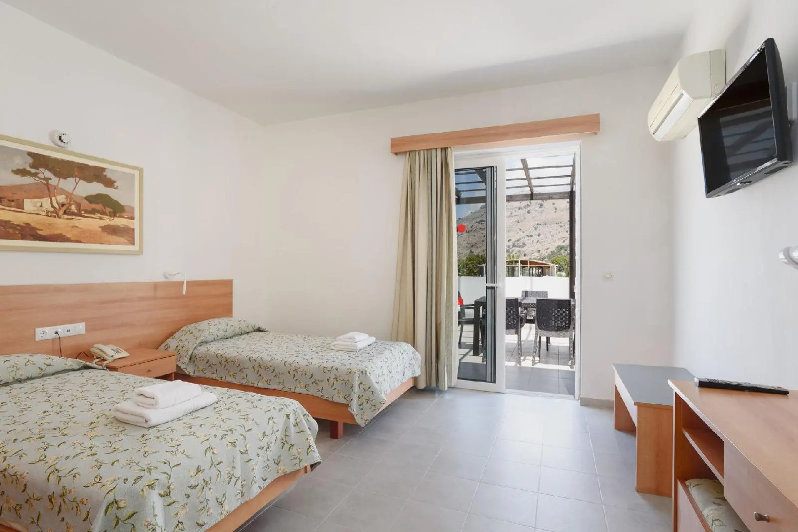 Matina Pefkos Aparthotel