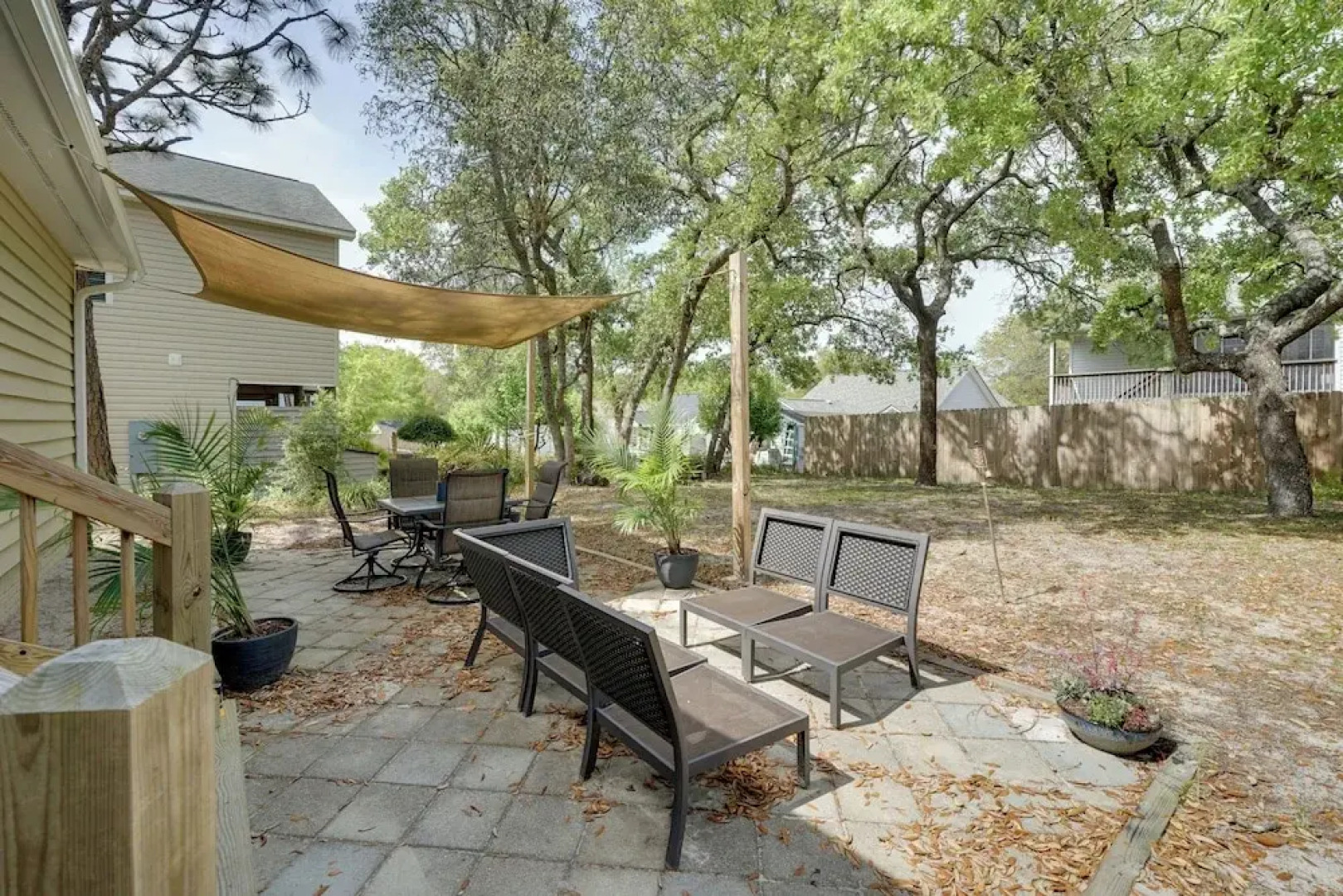 Oak Island Vacation Rental < 1 Mi to Beach!