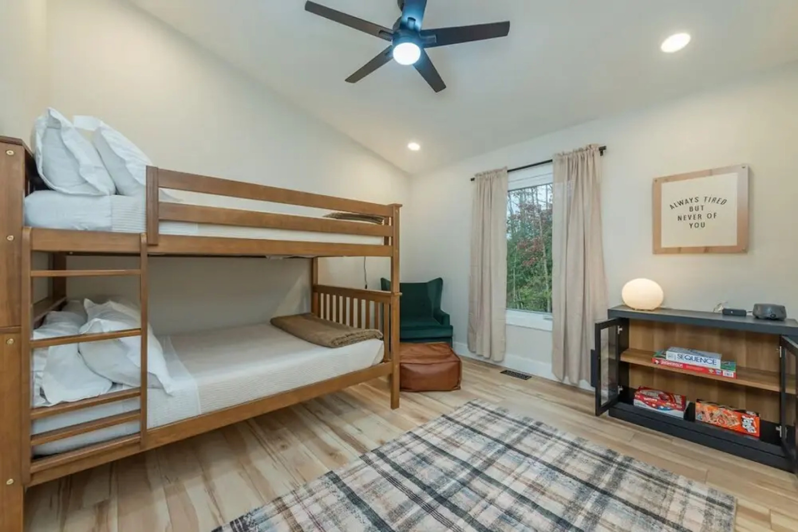 Rejuvenate in the Mtns w Sauna 5 min Drive to DT