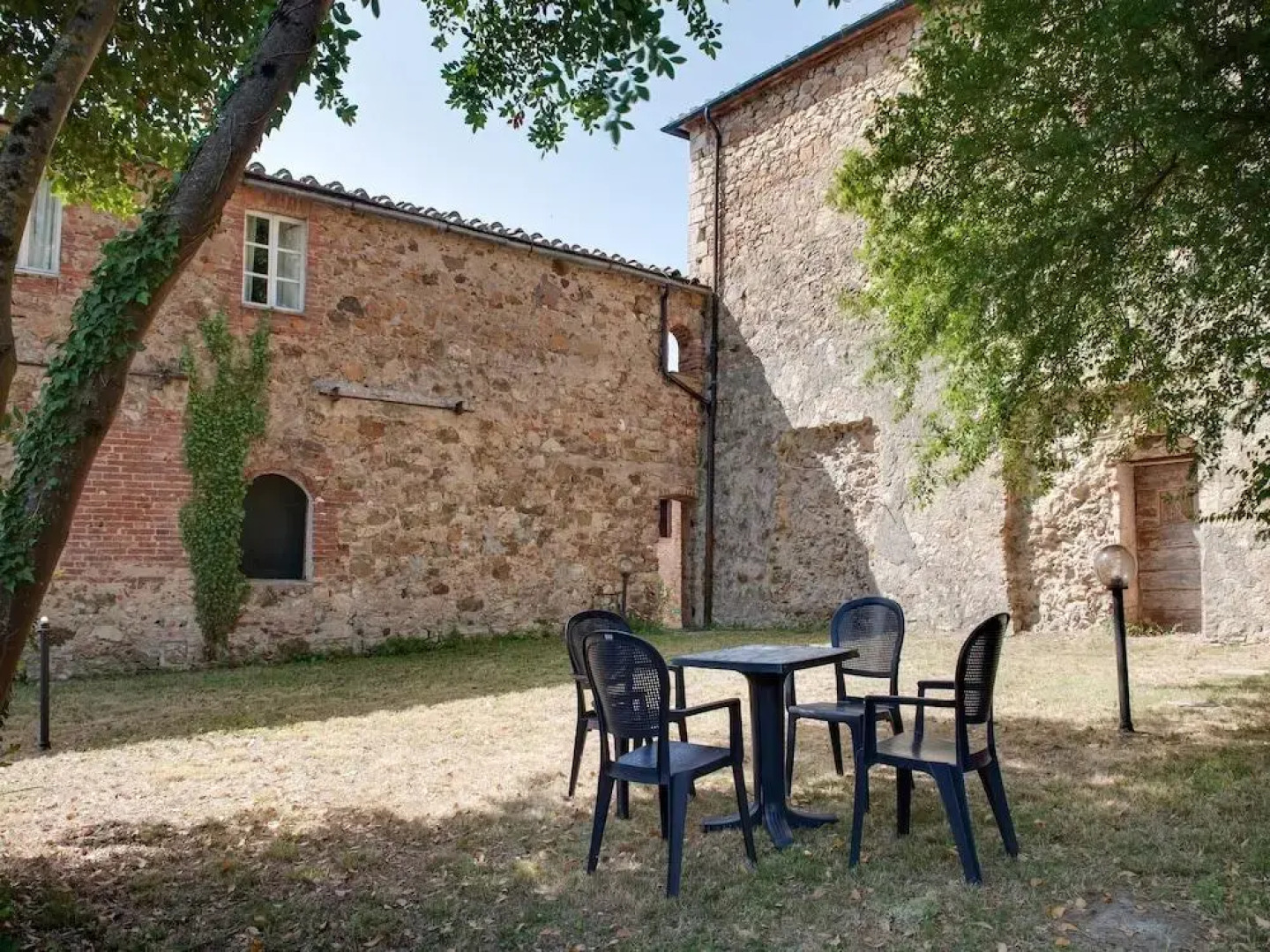 Farmhouse in Tuscany Near Petriolo Spa