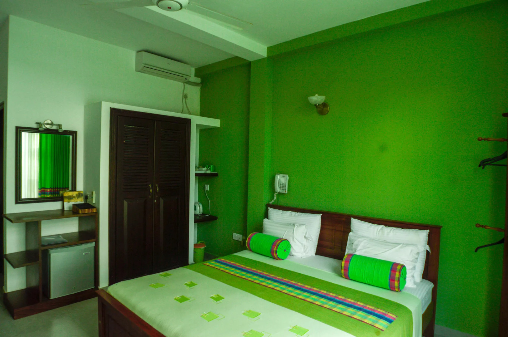 Villa Baywatch Rumassala