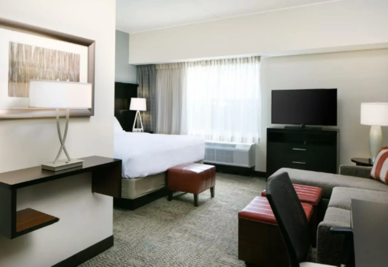 Staybridge Suites Des Moines Downtown by IHG