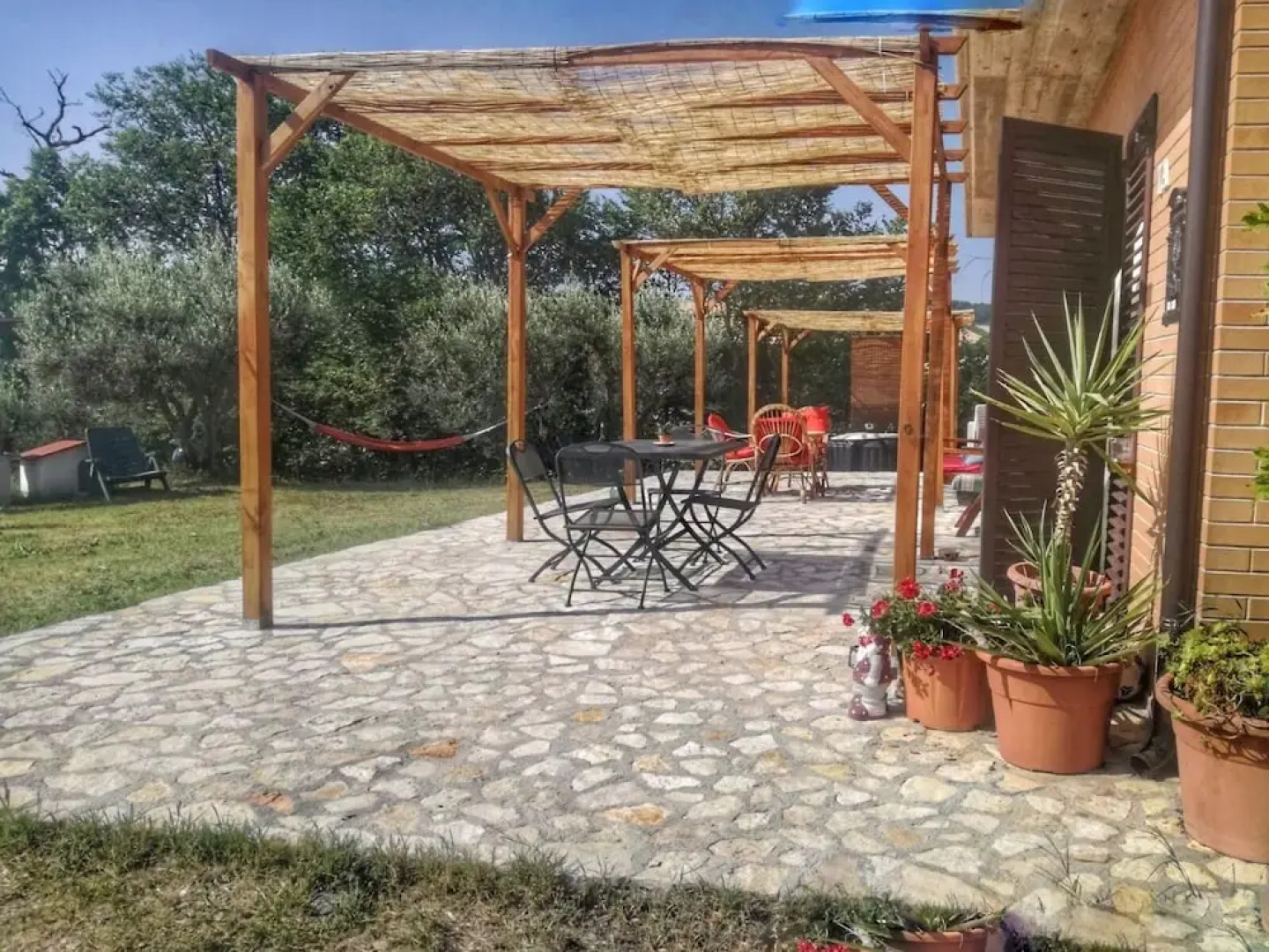 Casa degli Ulivi by holidayngo