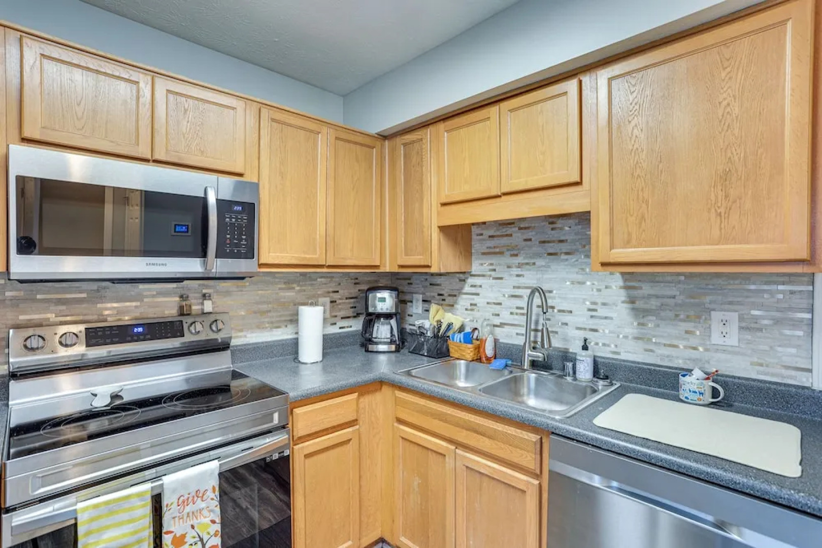 Shepherdsville Serenity ~ 20 Mi to Churchill Downs