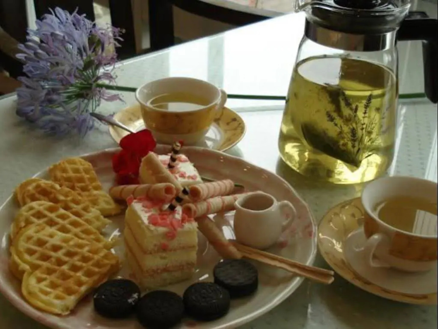 Jun Yue Hanging Garden Resort