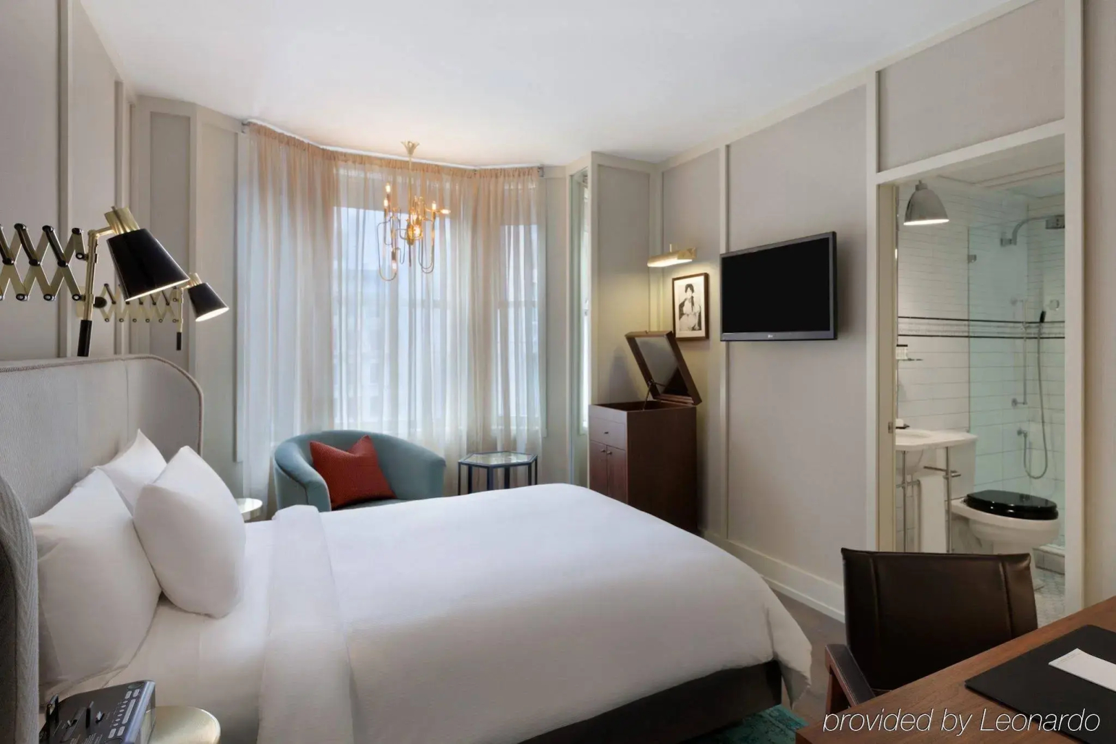 The Evelyn Hotel