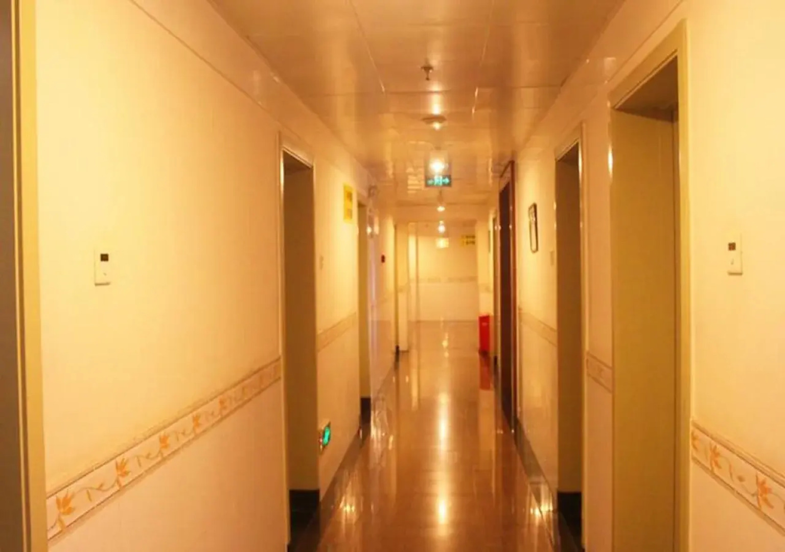 King’s Joy Hotel Tian’anmen Square