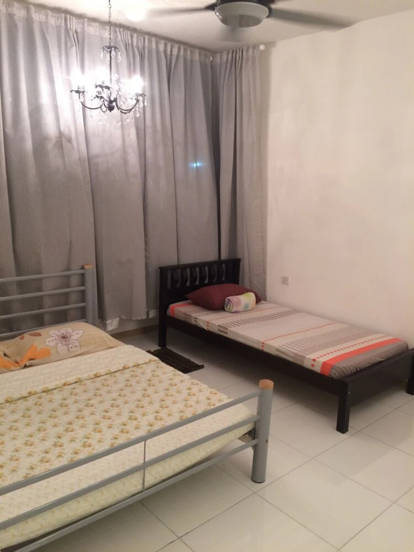 Lawang Suite 2 Bedroom Corner Apartment