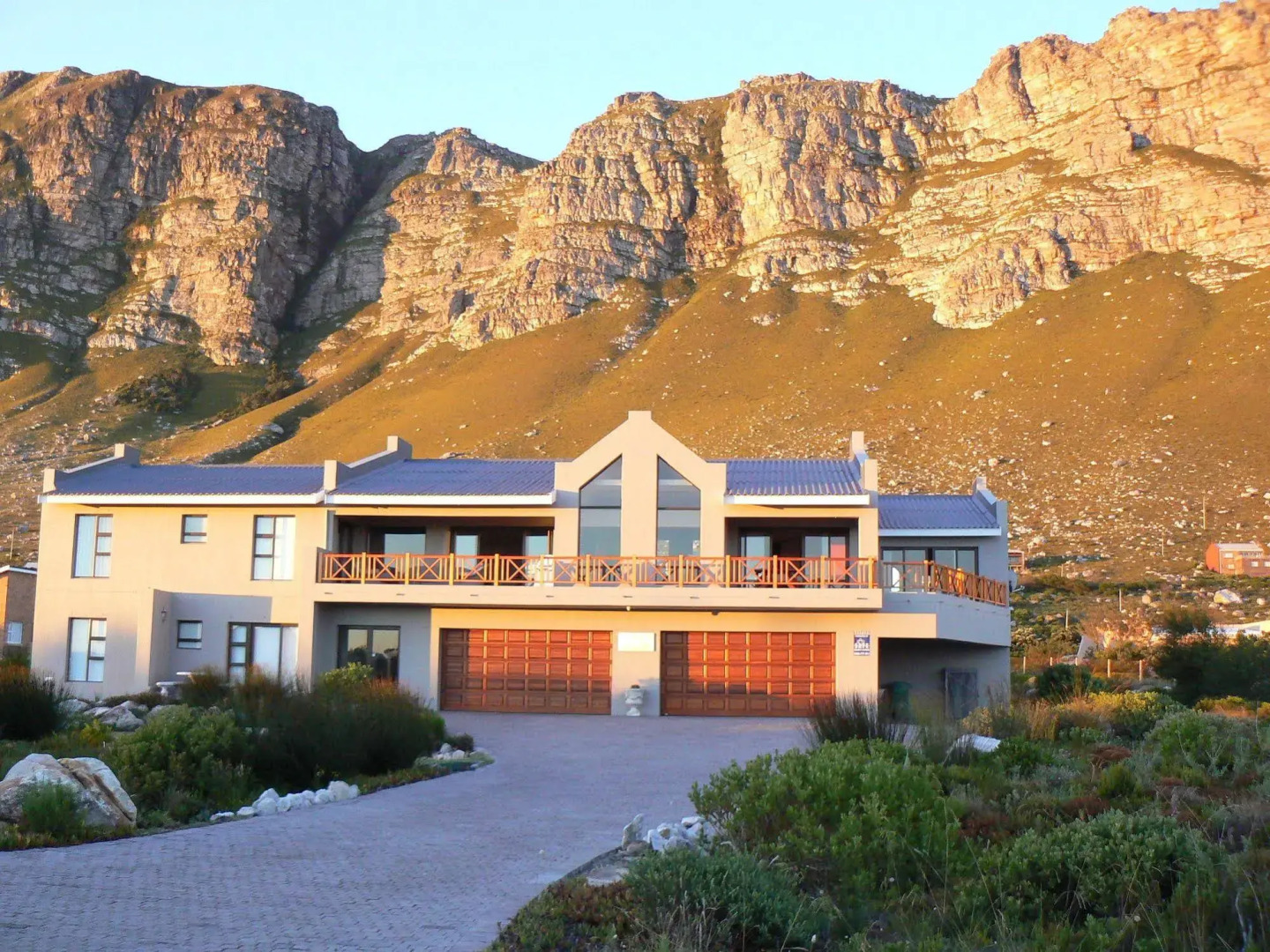 Van den Bergs Guesthouse B&B