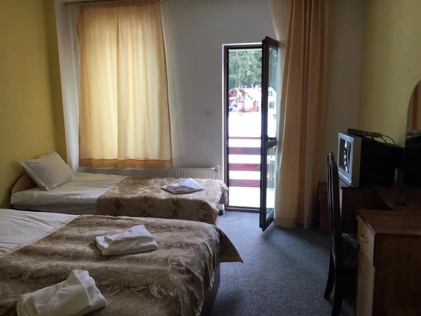 Family Hotel Forest Star