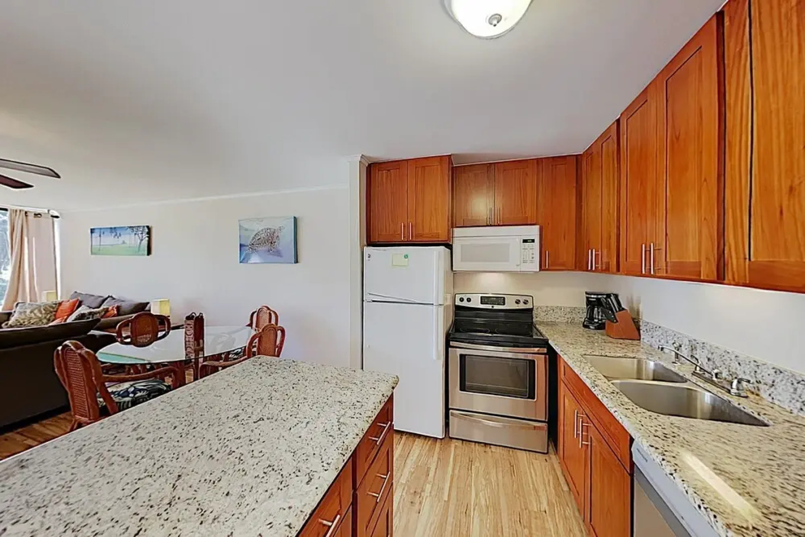 New Listing! Stylish - Pools, Tennis & Beach 1 Bedroom Condo