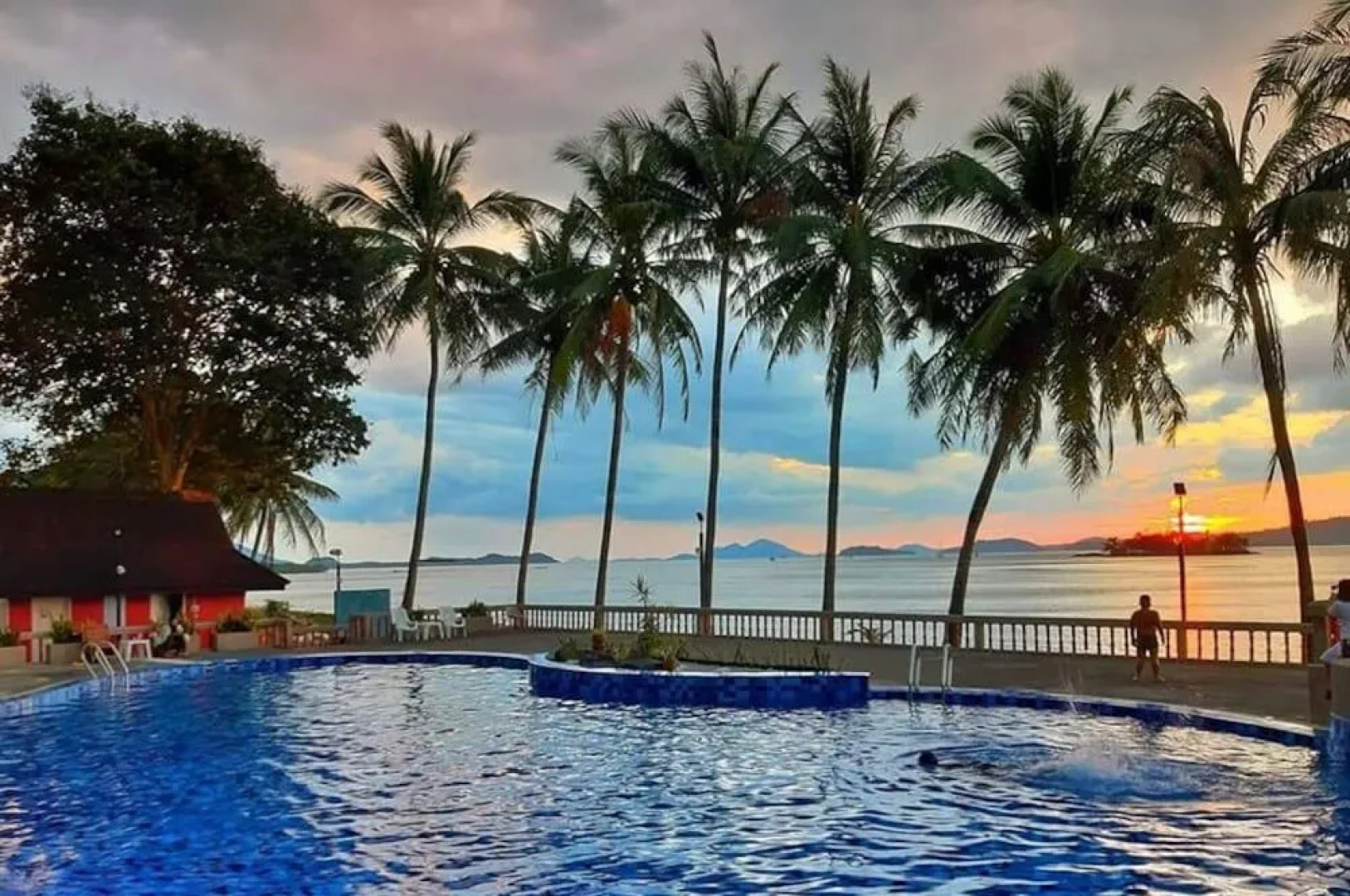 Jansom Beach Resort Ranong