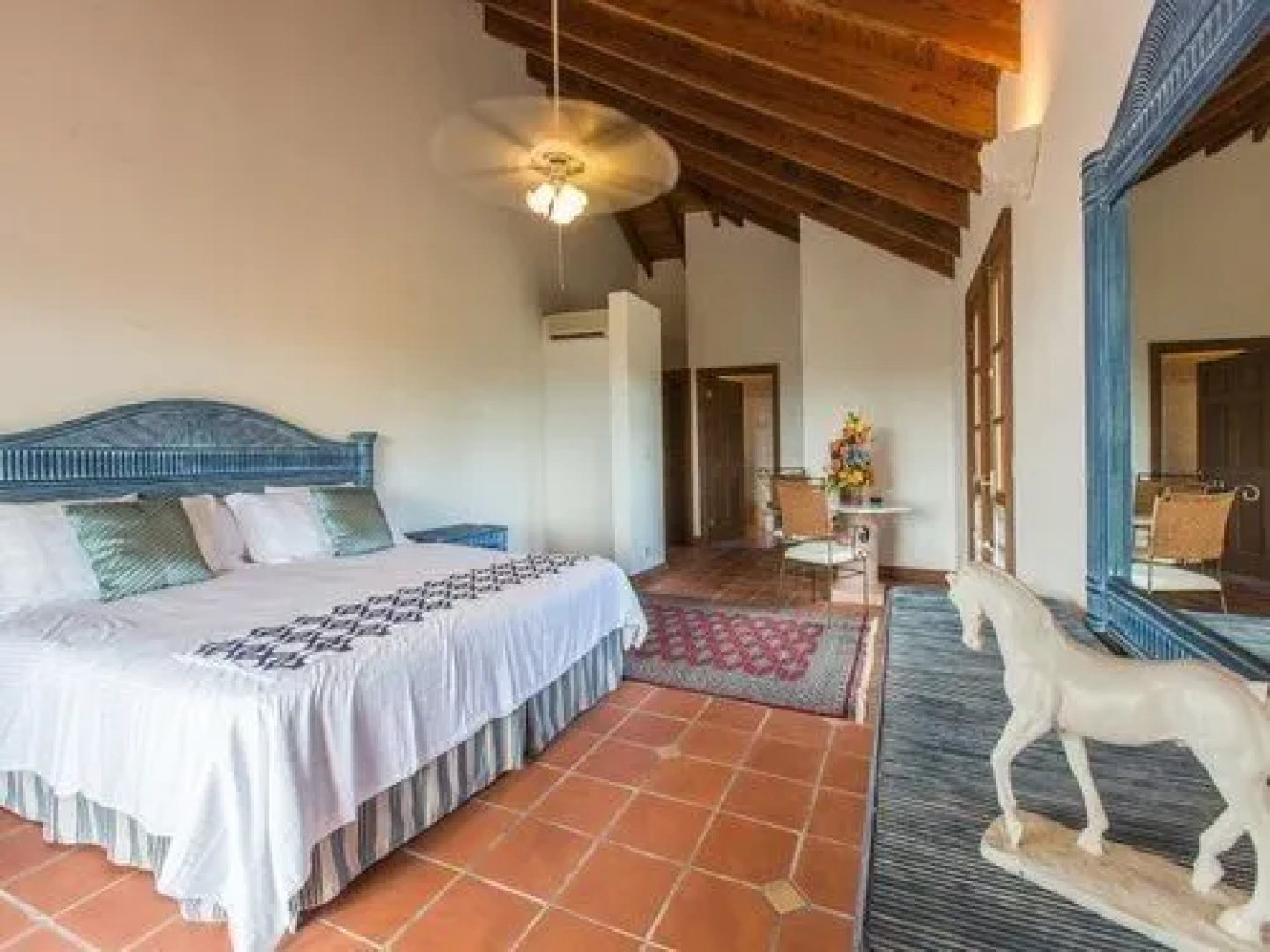 Villa Vue Cristal