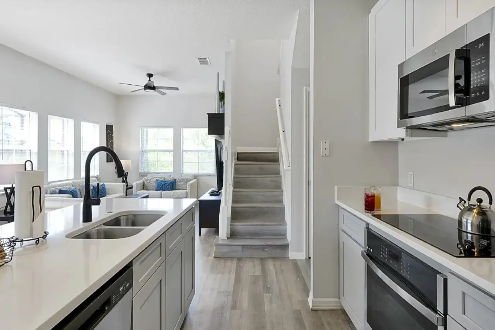 Encantada Resort Vacation Townhomes by IDILIQ