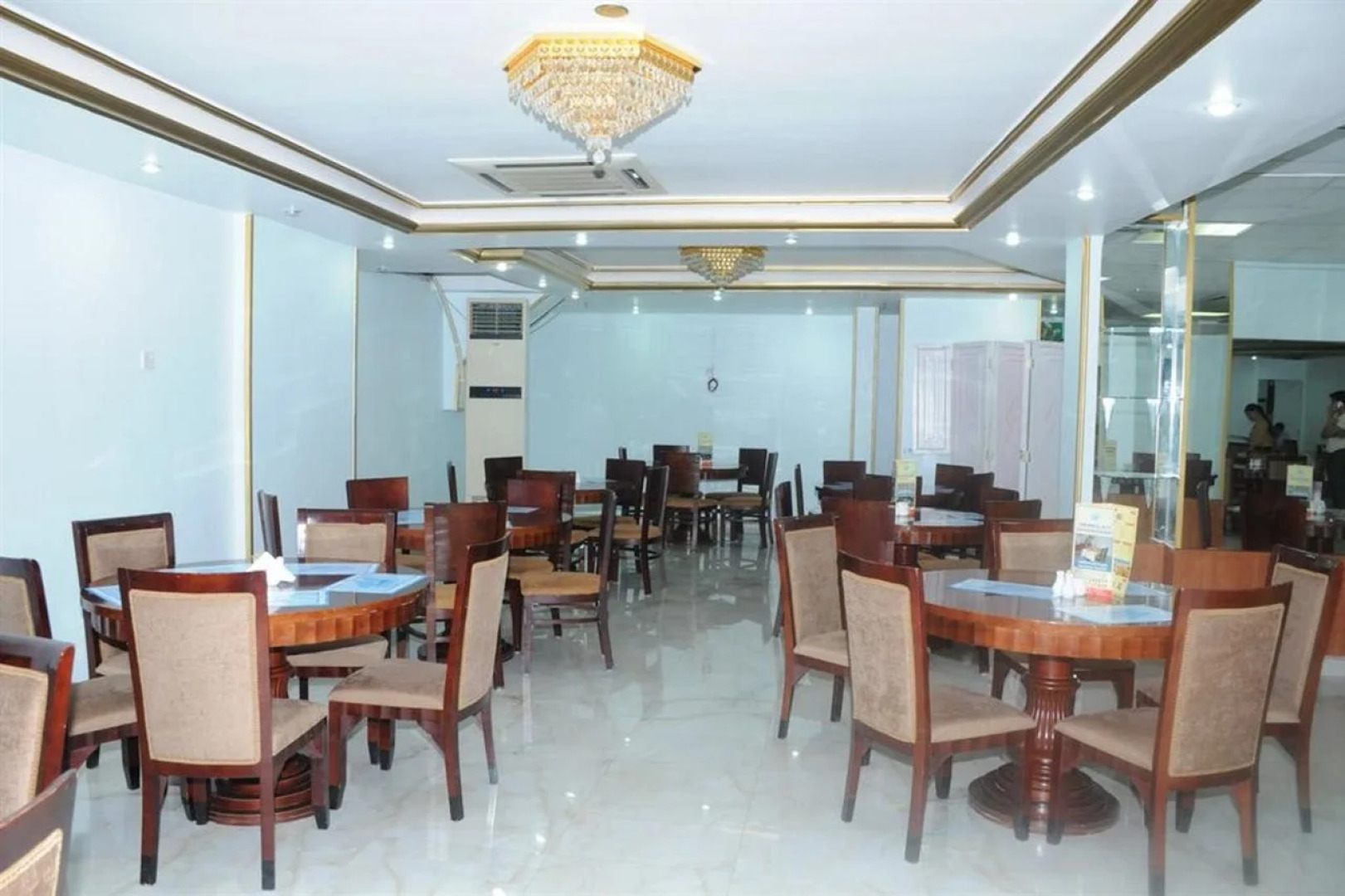 Continental Suite Farwaniya