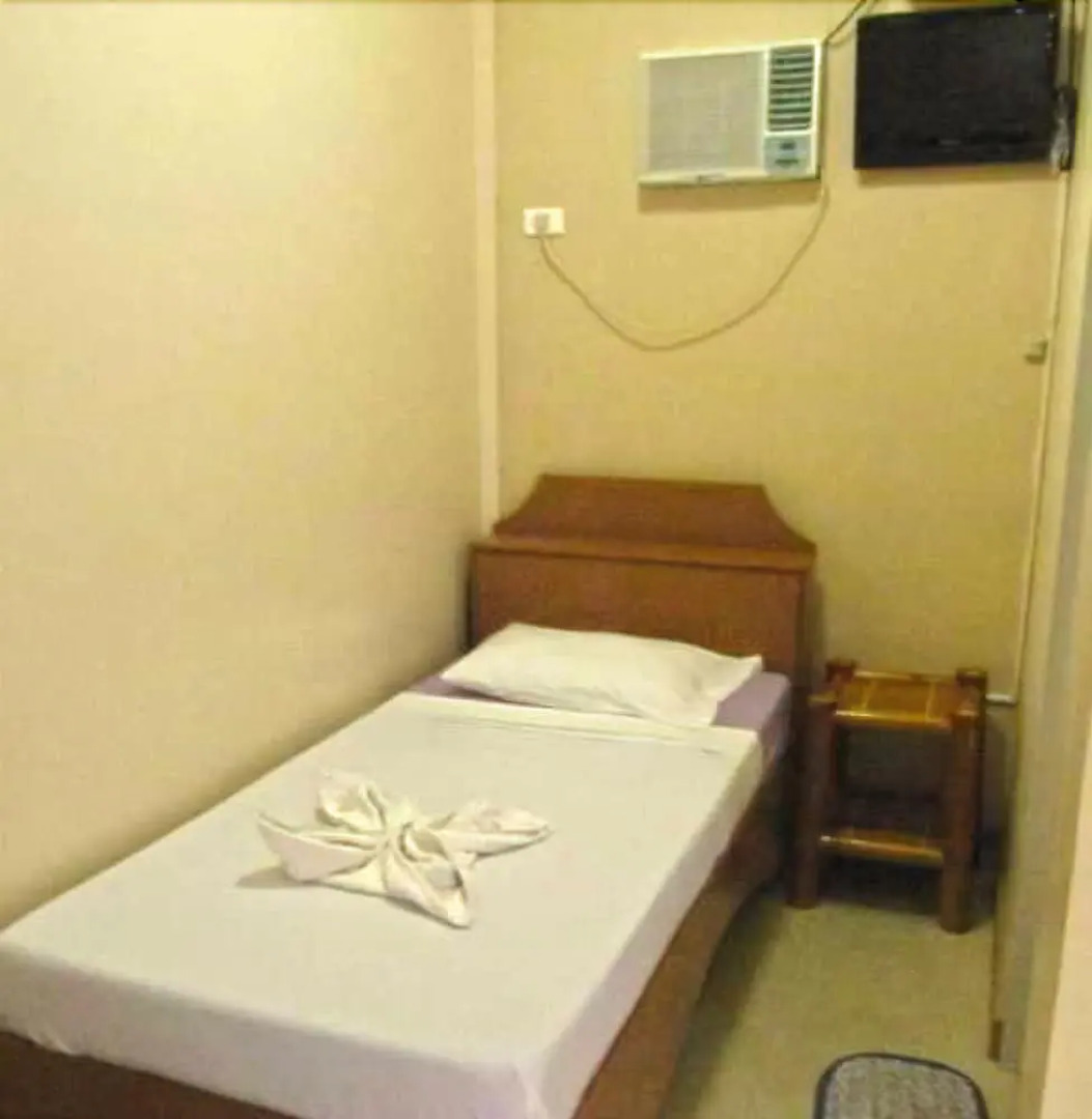 Yuken Mari Beach Haus