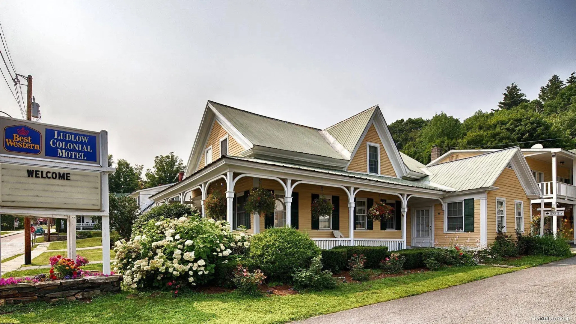 Ludlow Colonial Motel