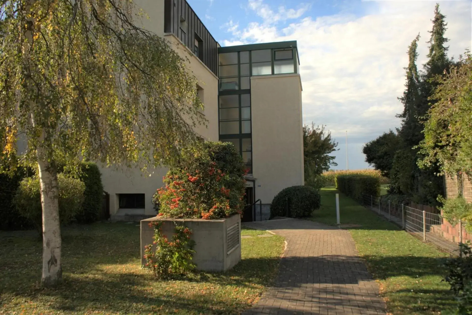 Cozy, Large, Modern, Apartment - in Basel