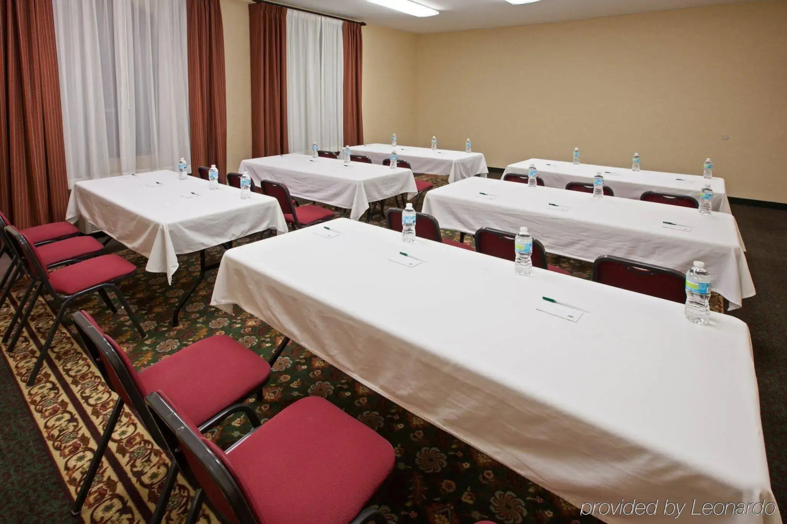 Country Inn & Suites by Radisson, Greenfield, IN