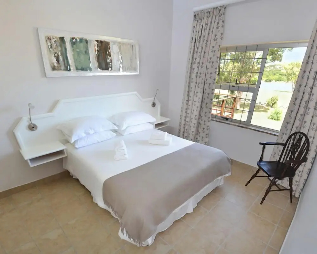 Addo River-View Lodge