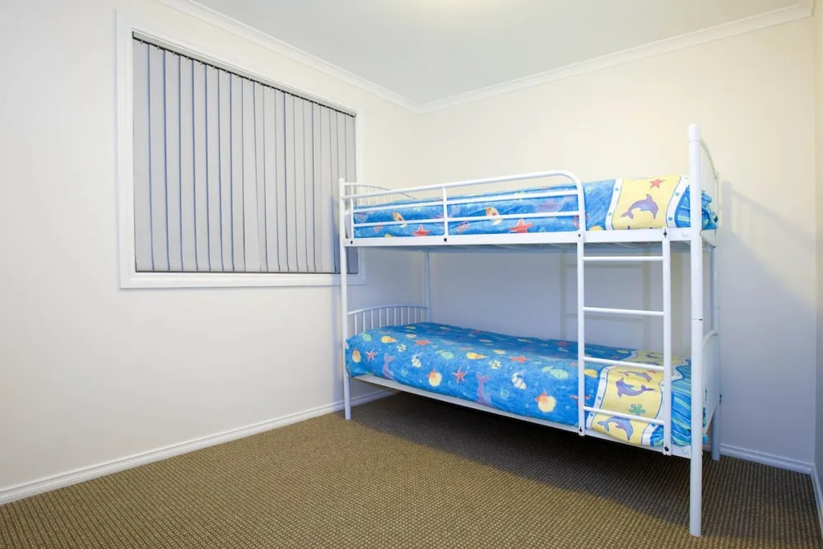 Tomaree 18 - Baybreeze - Shoal Bay