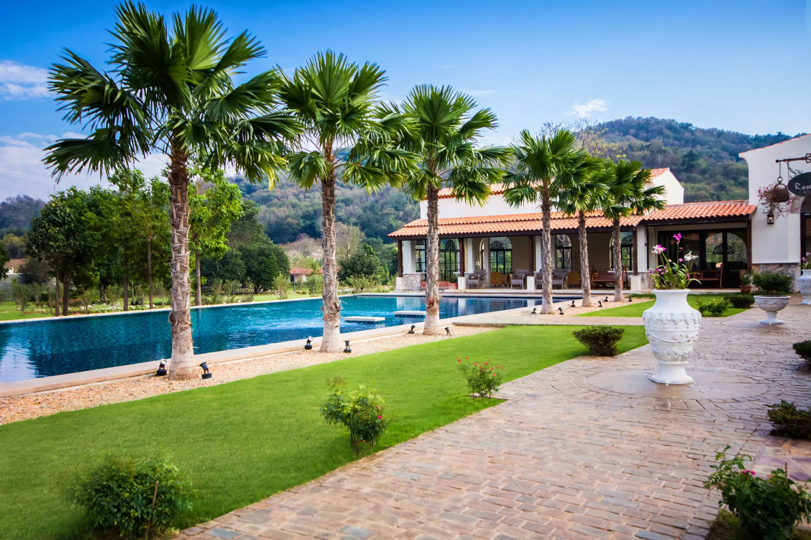 Mela Garden Retreat Cottage