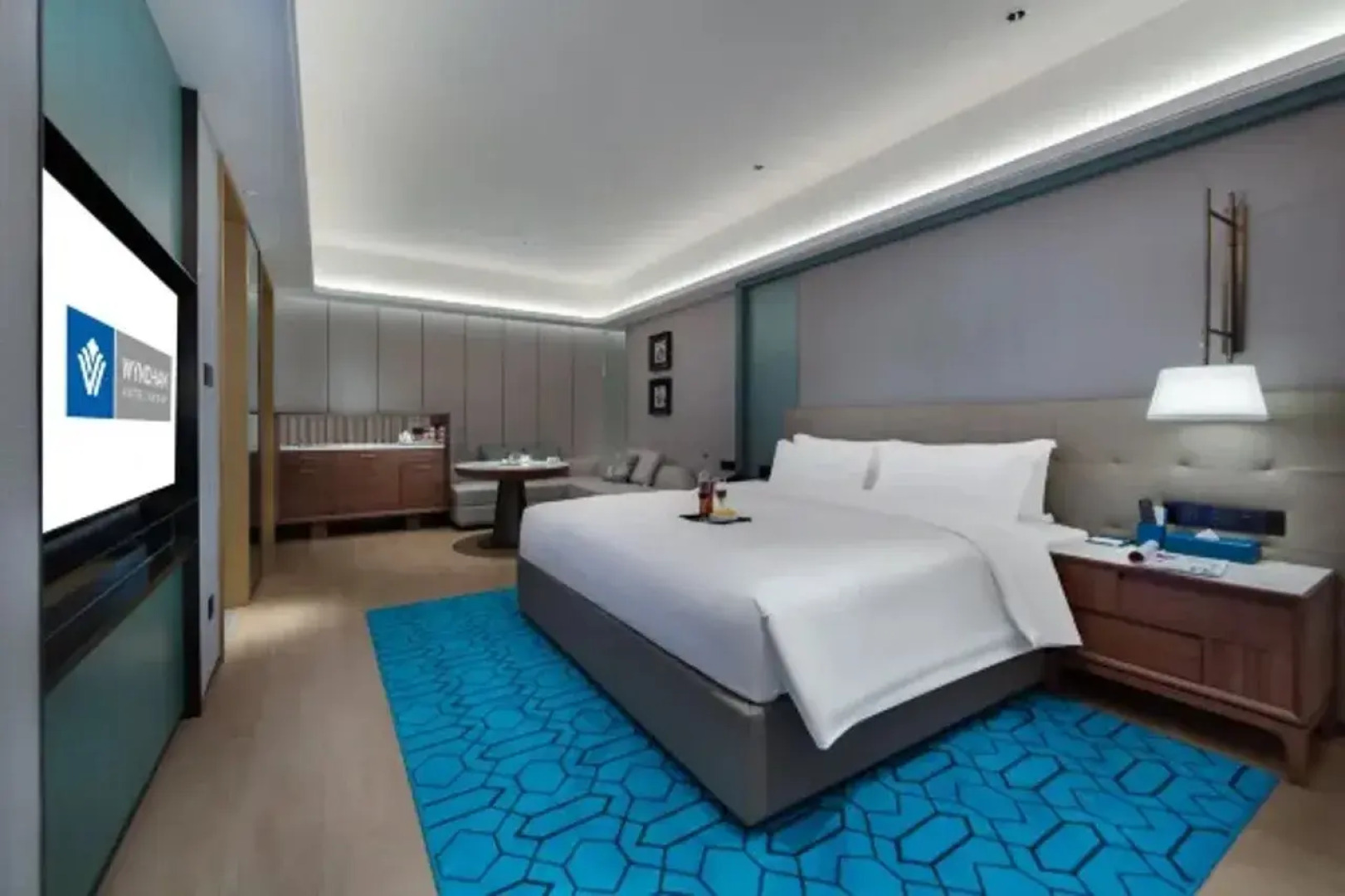 Wyndham Grand Plaza Royale Hot Springs Fenghuang