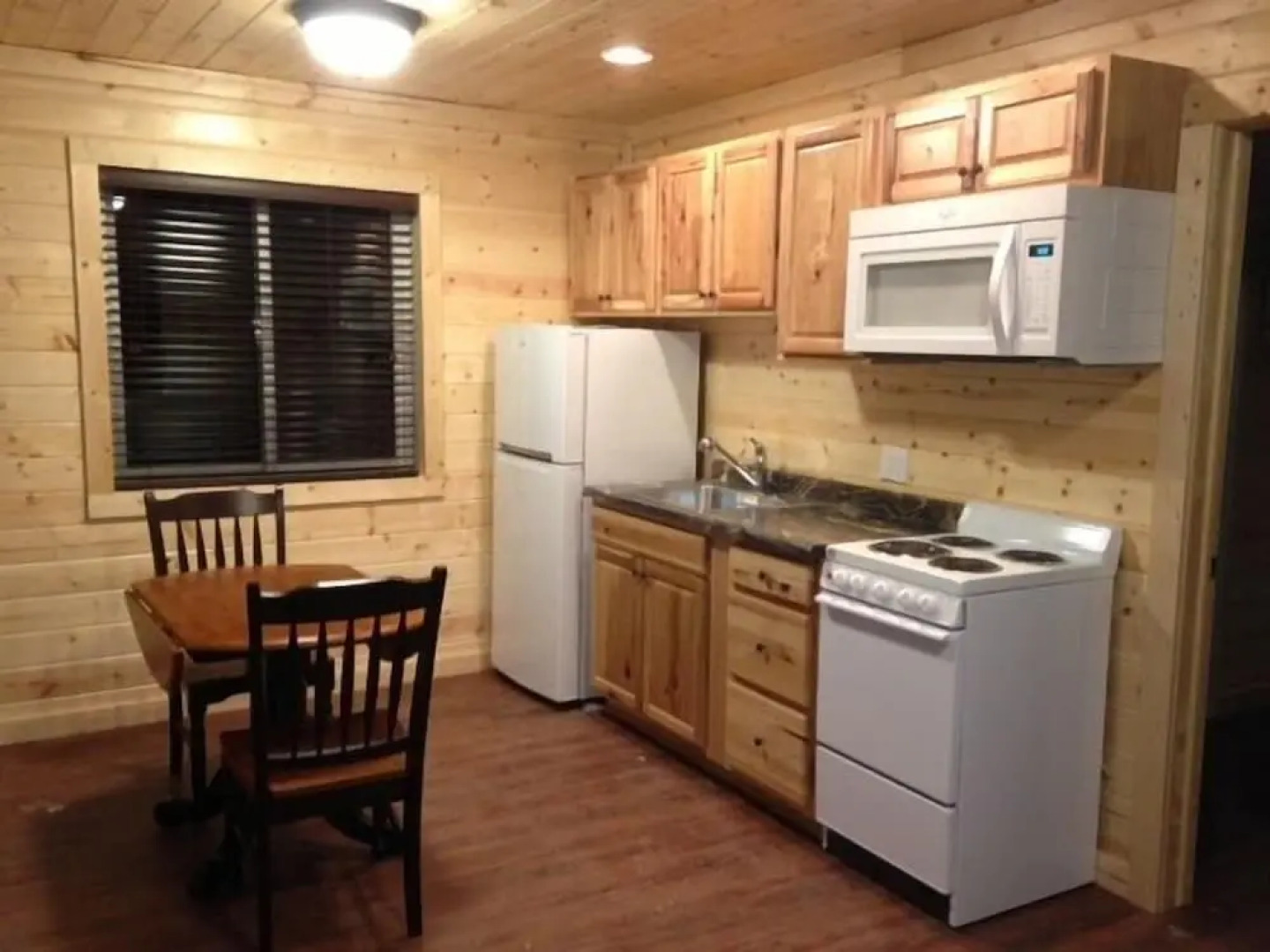 The Lodge at Van Hook